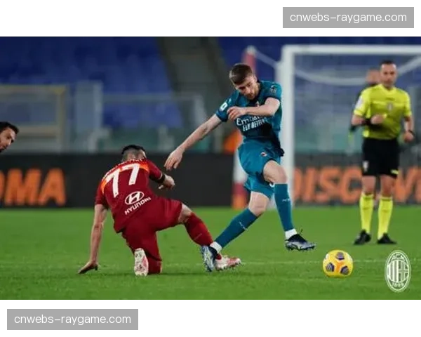 居莱尔补射破门因越位被吹,VAR毫厘之间判罚引发技术讨论 居莱尔补射破门因越位被吹,VAR毫厘之间判罚引发技术讨论