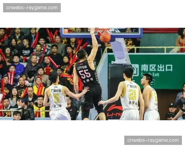 广厦主场力克辽宁扳回一城，胡金秋砍下31分15篮板