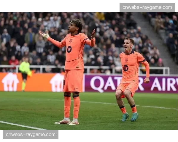 统计显示：巴萨在欧冠所有比赛中未能实现一次零封，小组赛阶段丢14球